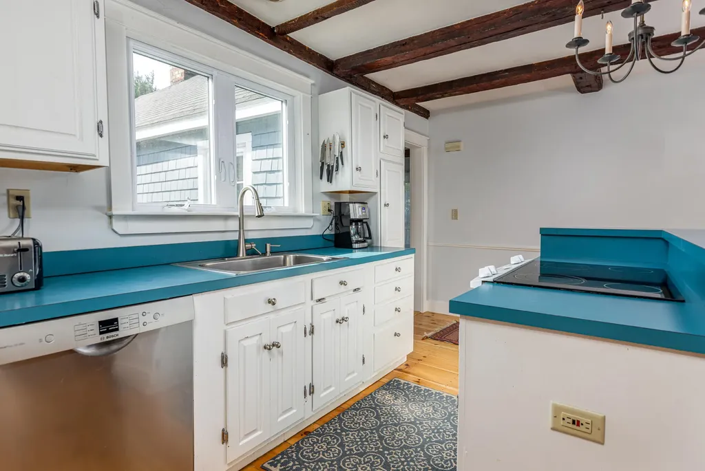 218 Main Street Freeport ME 04032