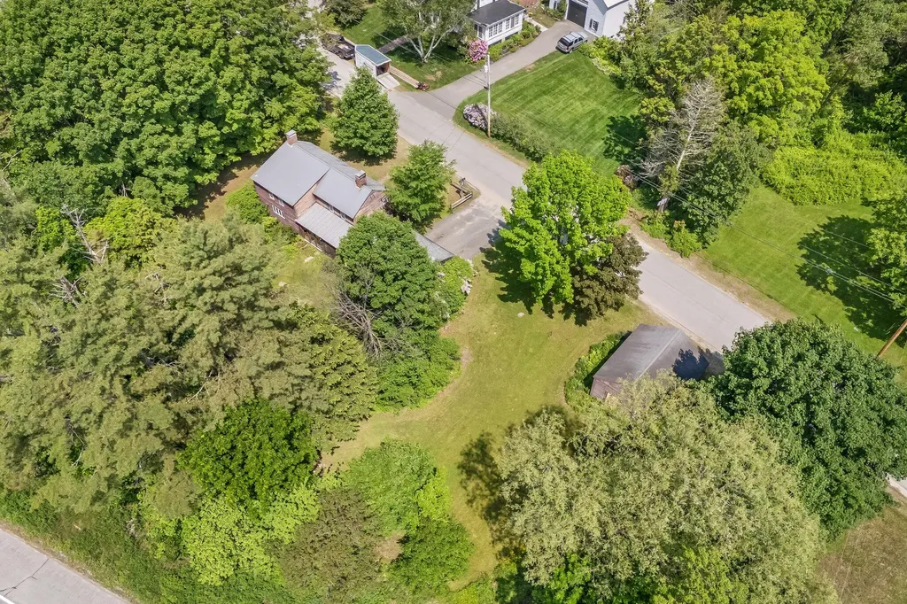 16 Old Village Road Winthrop ME 04364