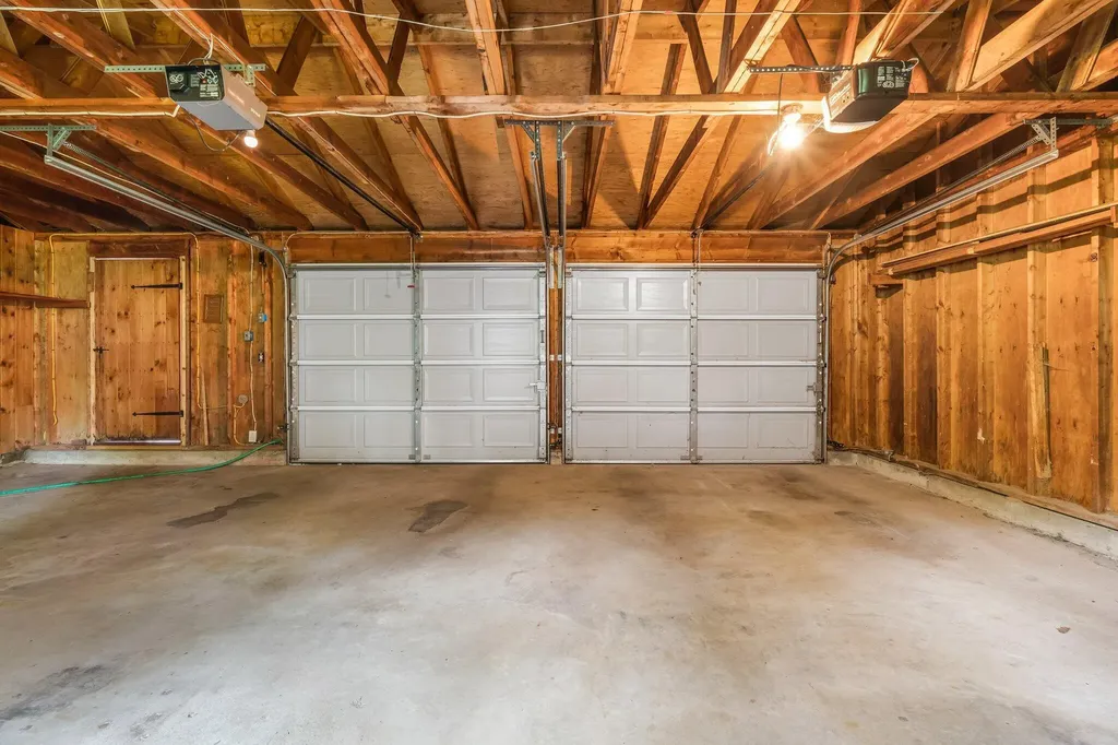 16 Old Village Road Winthrop ME 04364