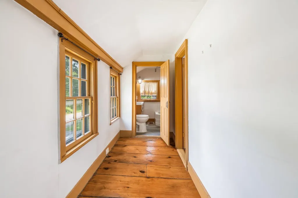 16 Old Village Road Winthrop ME 04364