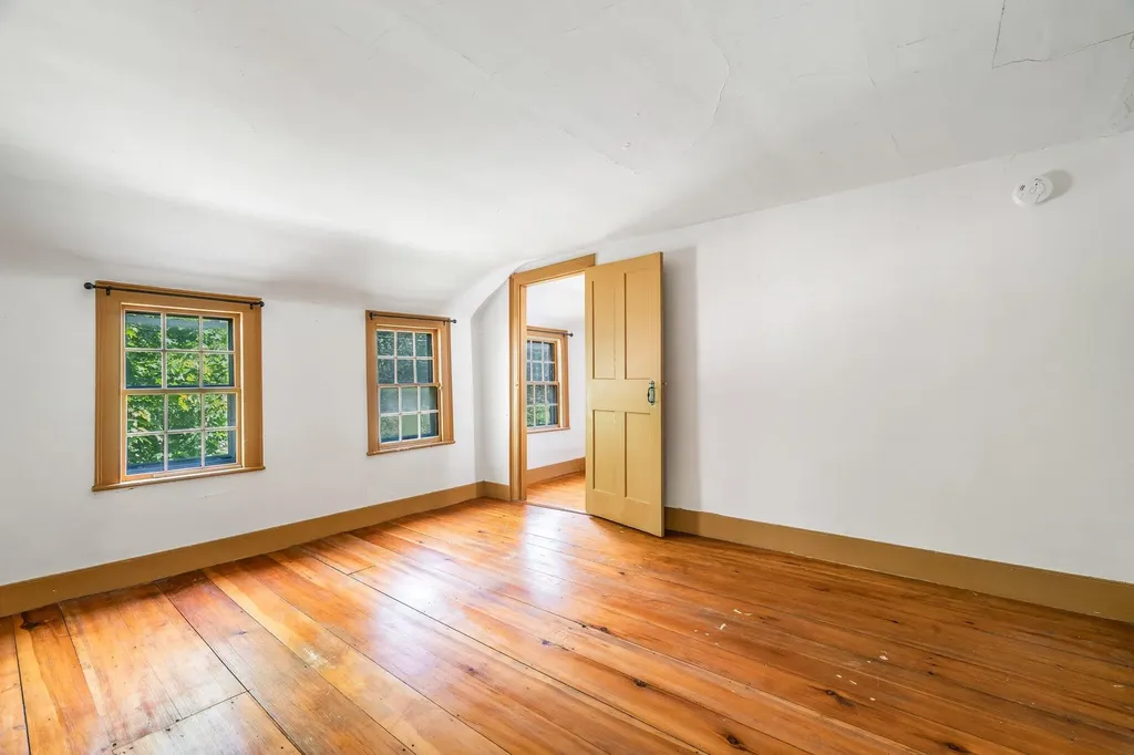 16 Old Village Road Winthrop ME 04364