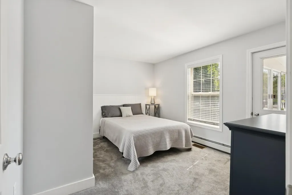 34 Thompson Road Kennebunk ME 04043