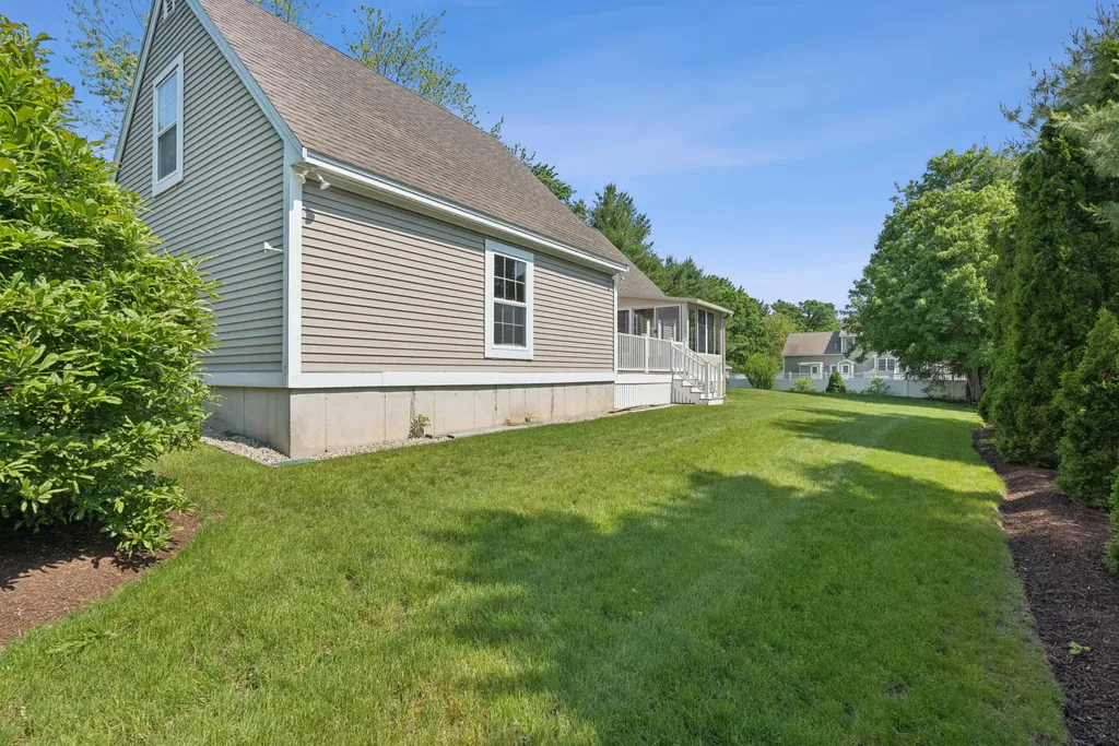 34 Thompson Road Kennebunk ME 04043
