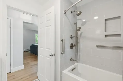 34 Thompson Road Kennebunk ME 04043