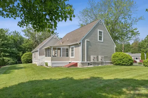 34 Thompson Road Kennebunk ME 04043