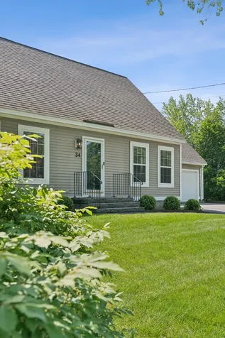 34 Thompson Road Kennebunk ME 04043