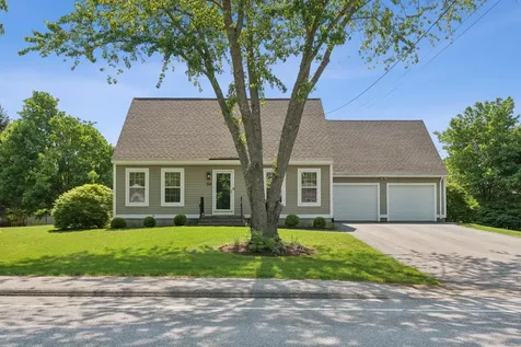 34 Thompson Road Kennebunk ME 04043
