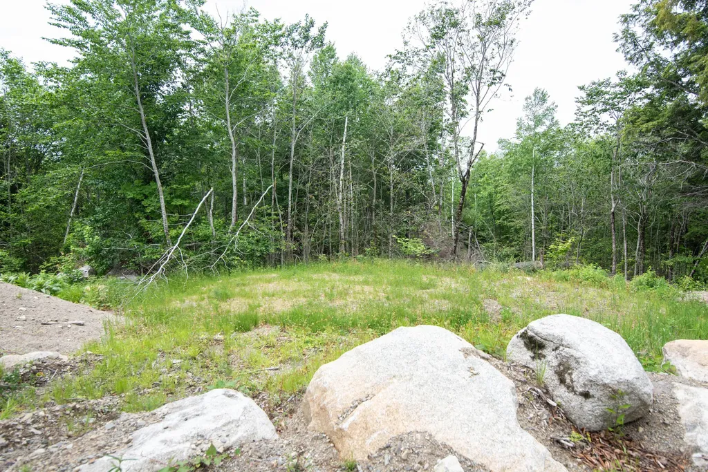 3 Salmon Point Lane Enfield ME 04493