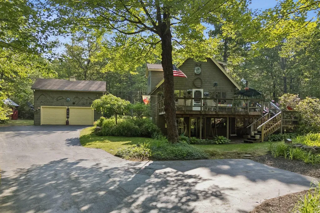 47 Perimeter Avenue Standish ME 04084