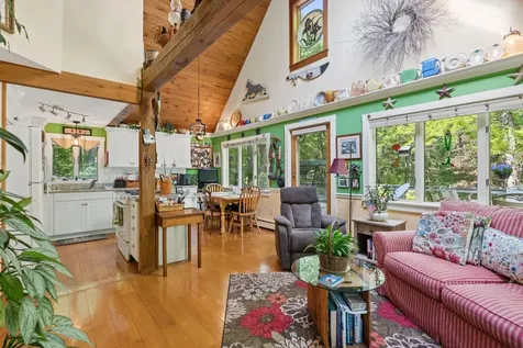 47 Perimeter Avenue Standish ME 04084