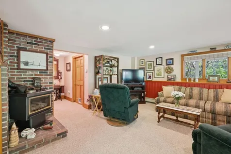 47 Perimeter Avenue Standish ME 04084