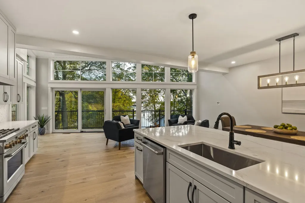 24 Amerescoggin Road Falmouth ME 04105