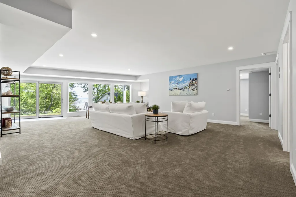 24 Amerescoggin Road Falmouth ME 04105