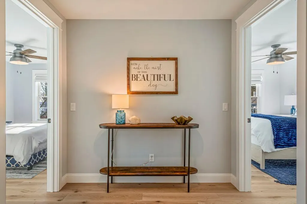 24 Amerescoggin Road Falmouth ME 04105