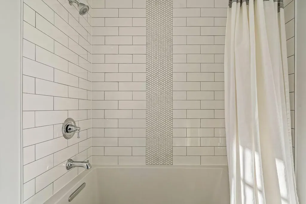 24 Amerescoggin Road Falmouth ME 04105