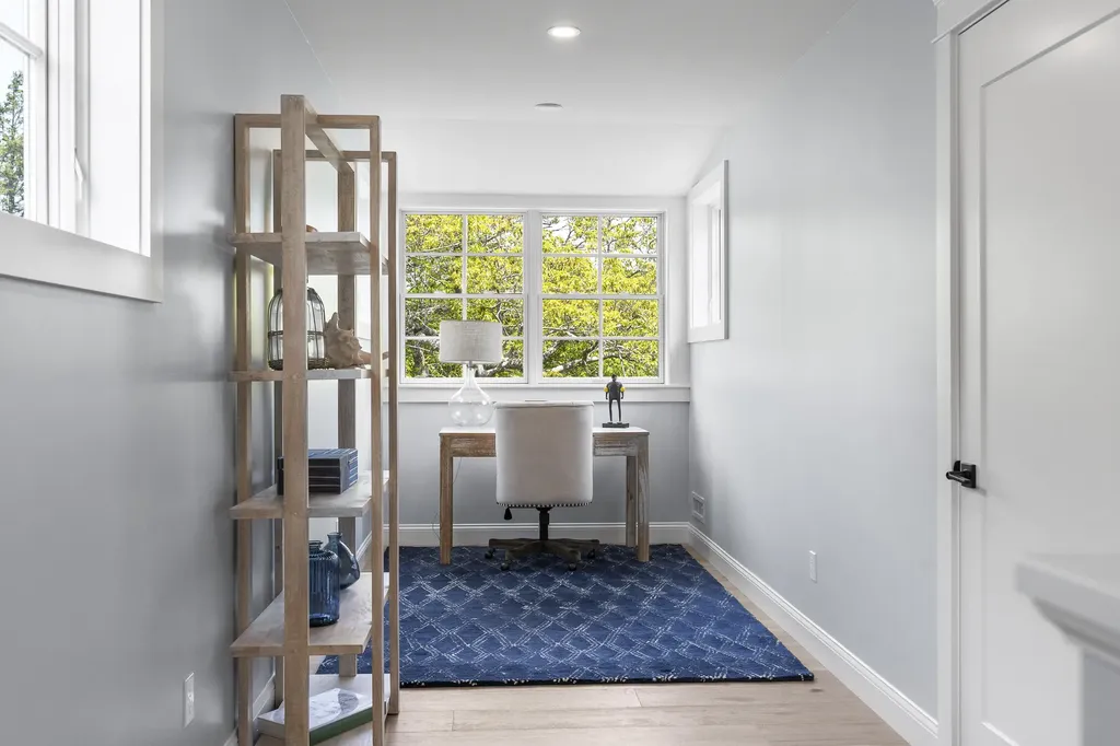 24 Amerescoggin Road Falmouth ME 04105