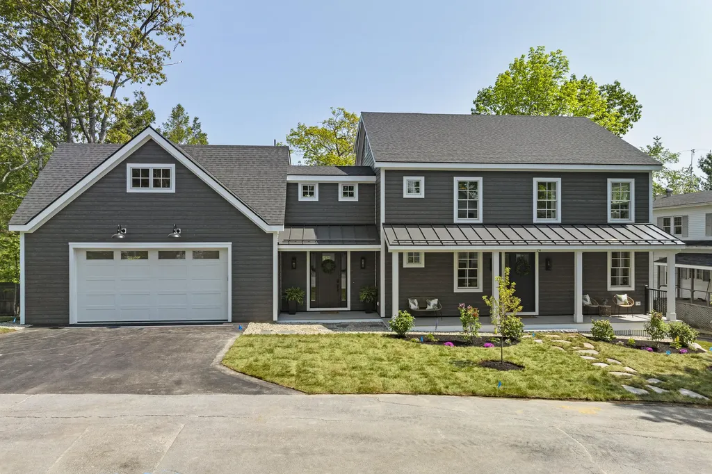 24 Amerescoggin Road Falmouth ME 04105