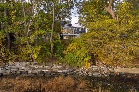 24 Amerescoggin Road Falmouth ME 04105