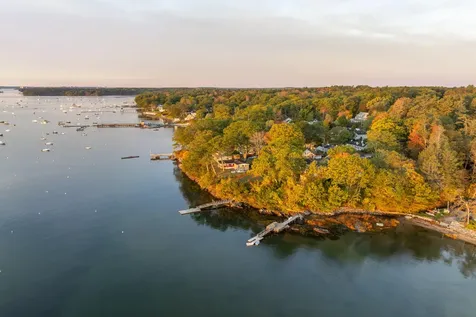 24 Amerescoggin Road Falmouth ME 04105