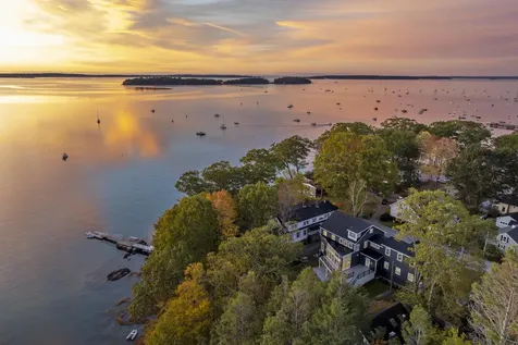 24 Amerescoggin Road Falmouth ME 04105
