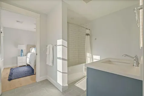 24 Amerescoggin Road Falmouth ME 04105