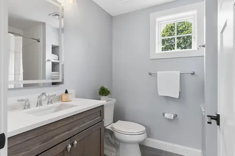 24 Amerescoggin Road Falmouth ME 04105