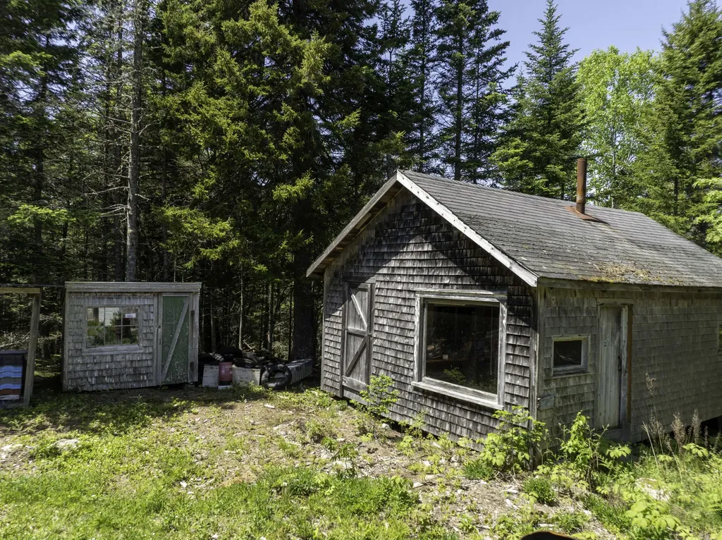 30 Wilkinson Lane Machiasport ME 04655