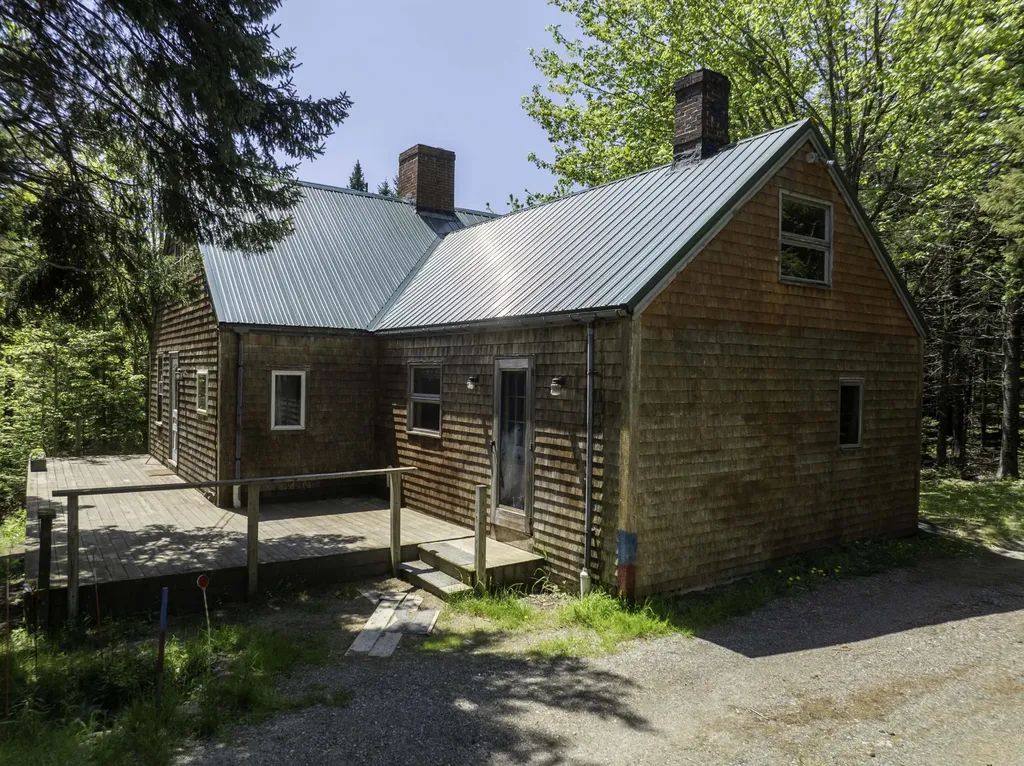 30 Wilkinson Lane Machiasport ME 04655