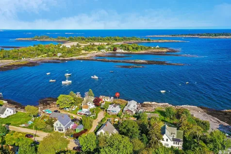 15 Fisherman's Cove Portland ME 04019
