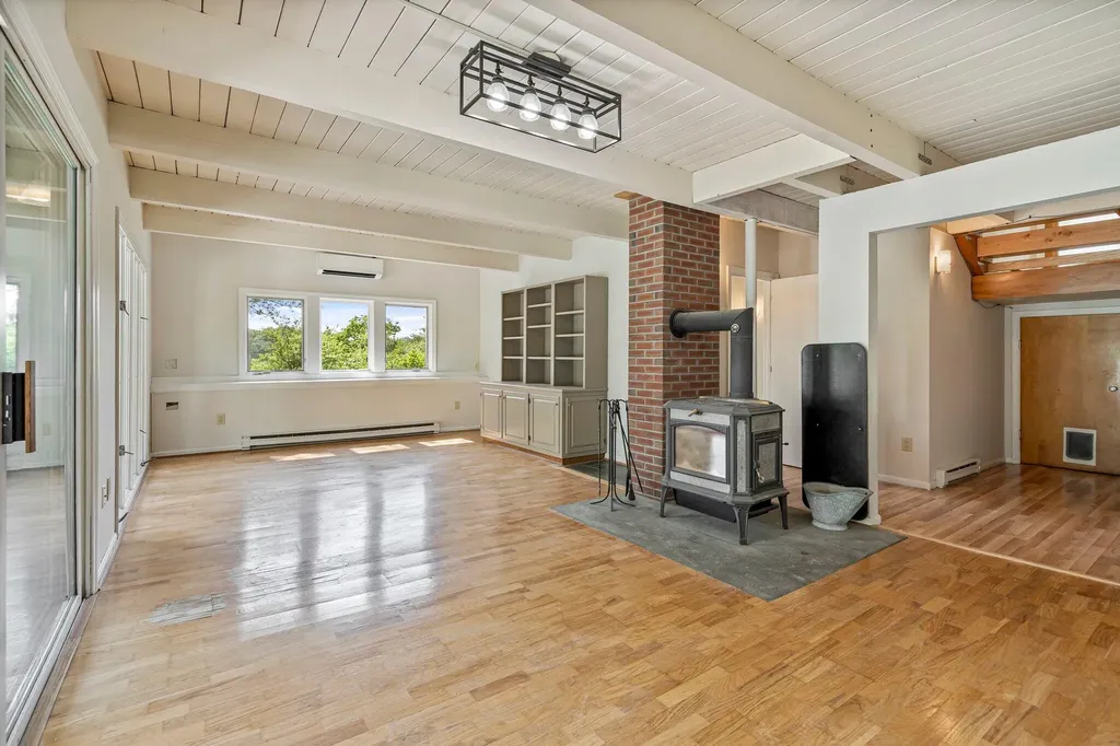 230 Capisic Street Portland ME 04102