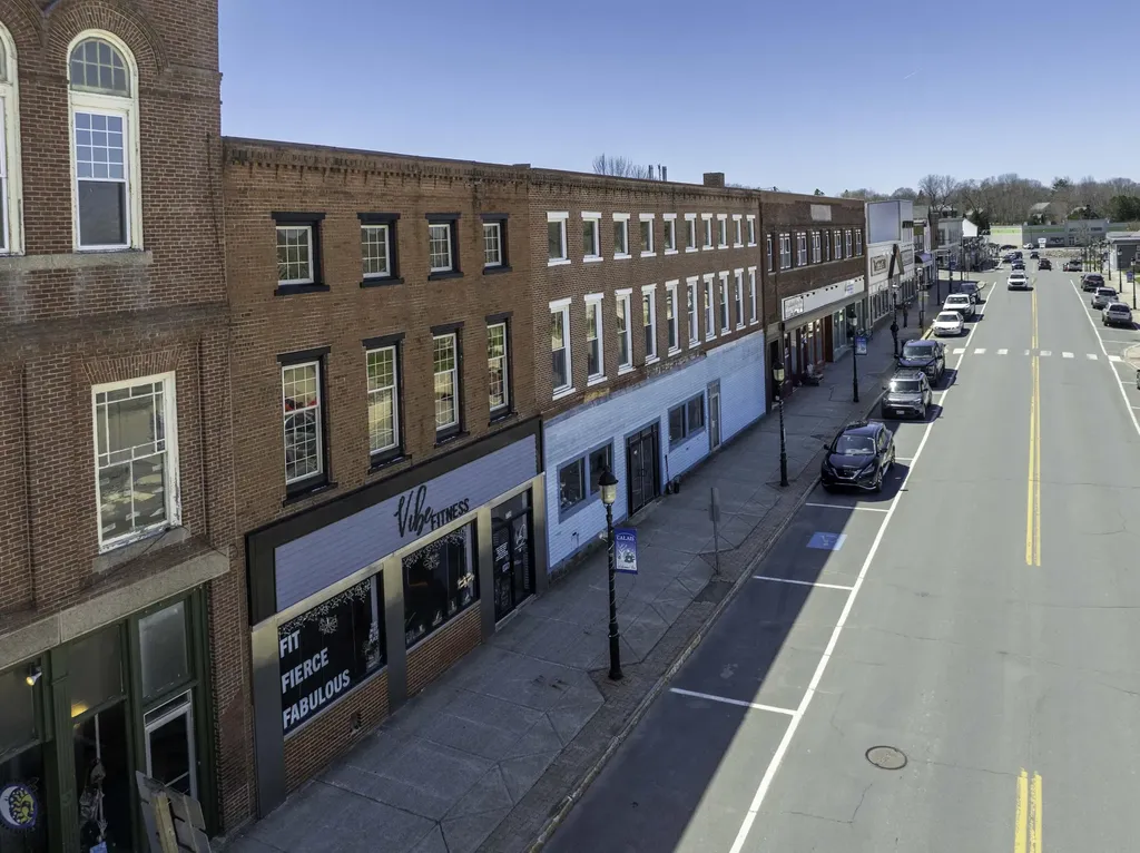 339 Main Street Calais ME 04619