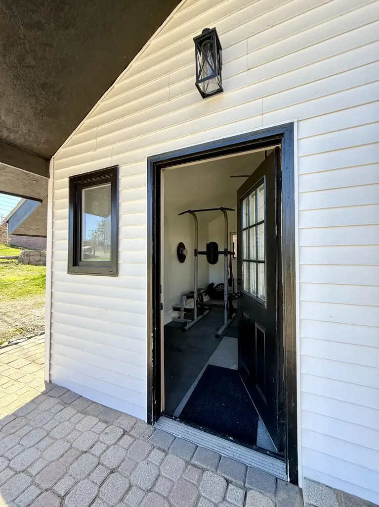 339 Main Street Calais ME 04619