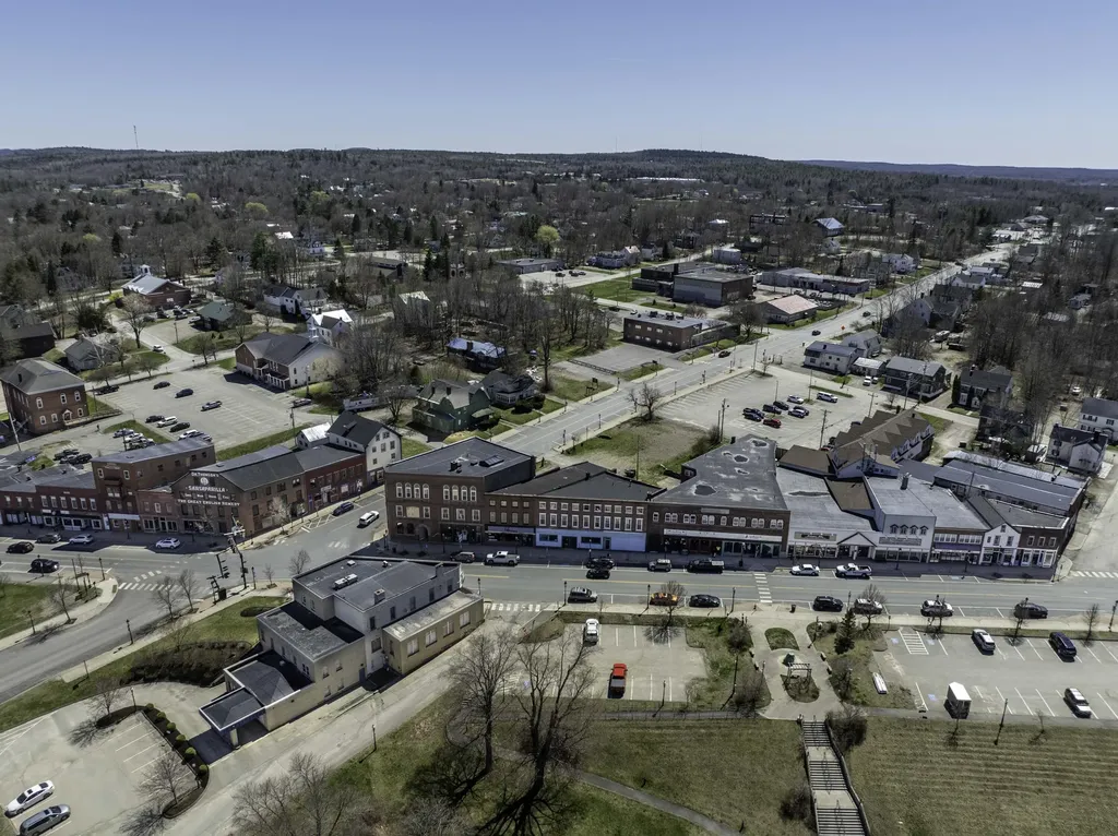 339 Main Street Calais ME 04619