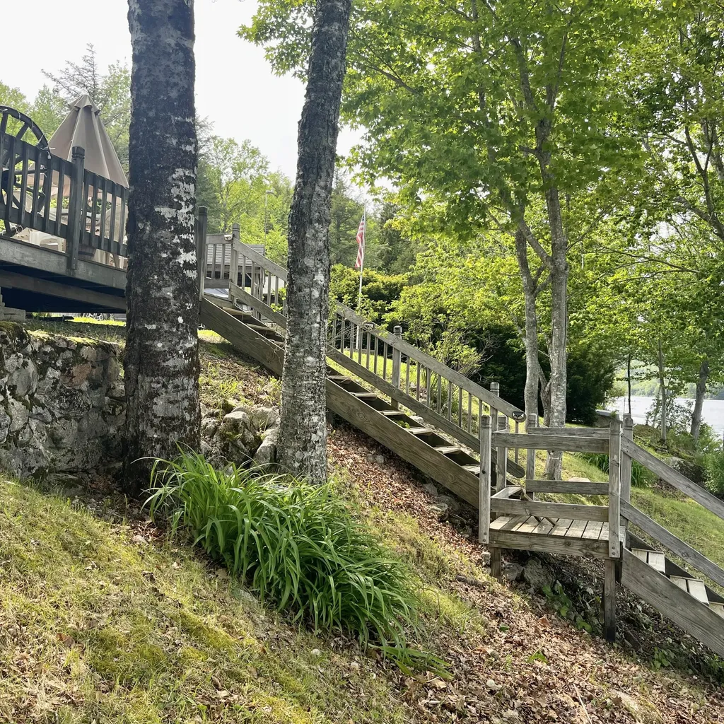 213 Spring River Lake T10 Sd ME 04622
