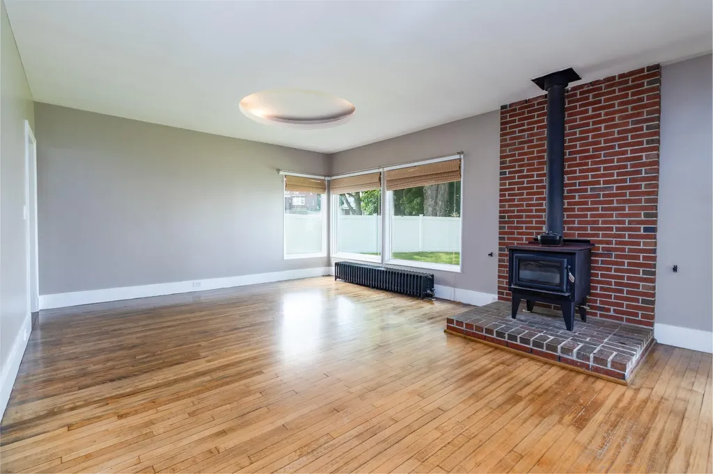 3 Dion Street Lewiston ME 04240