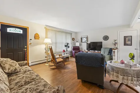 2 Laase Avenue Lewiston ME 04240