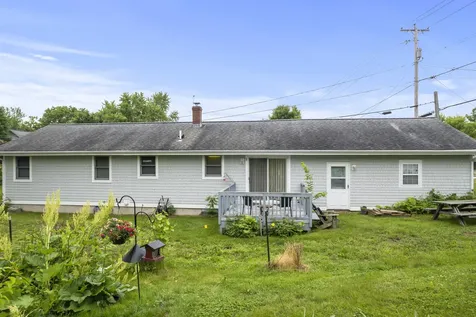 2 Laase Avenue Lewiston ME 04240