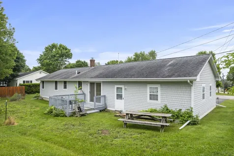 2 Laase Avenue Lewiston ME 04240