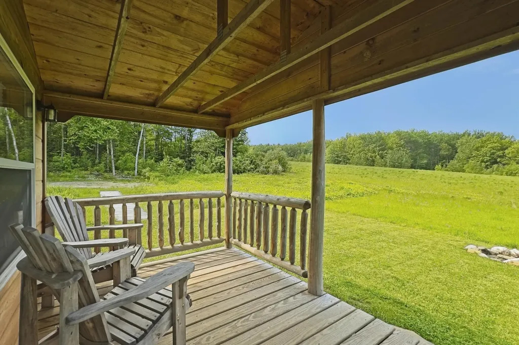 1535 Bailey Road Knox ME 04986