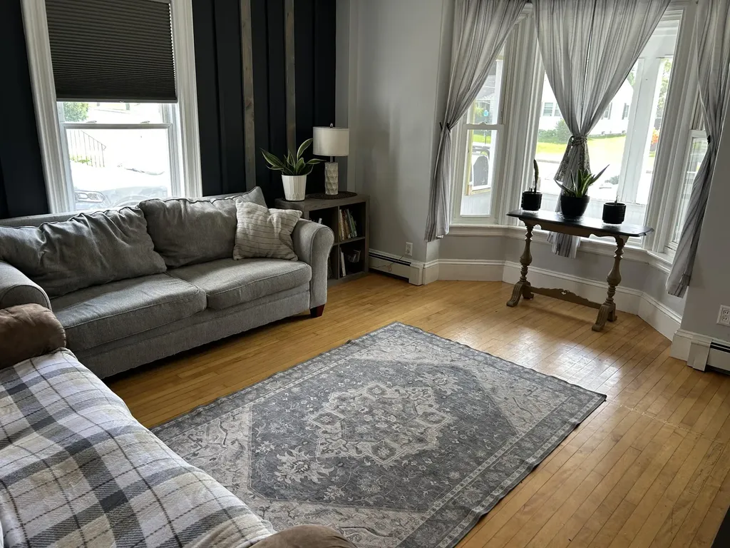 154 Cook Street Auburn ME 04210