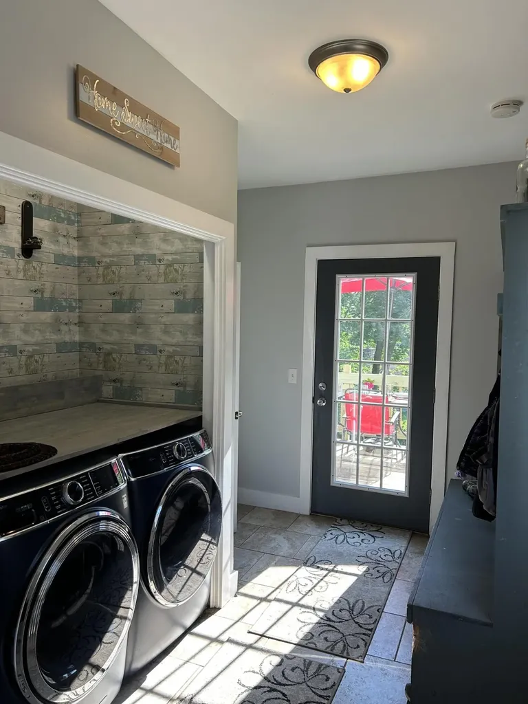 154 Cook Street Auburn ME 04210