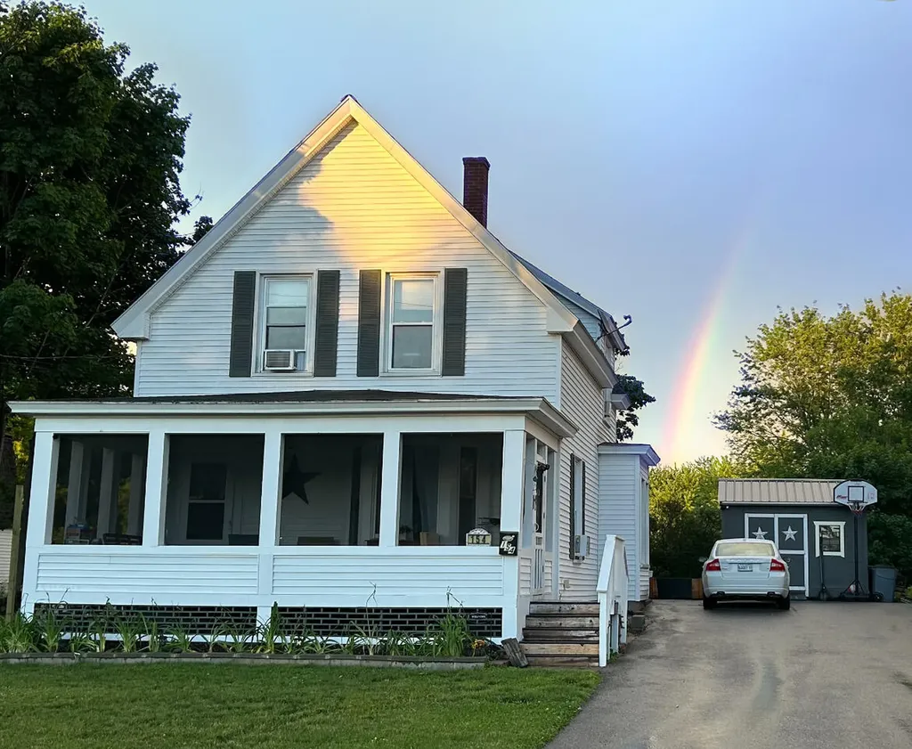 154 Cook Street Auburn ME 04210