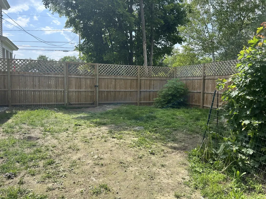 154 Cook Street Auburn ME 04210