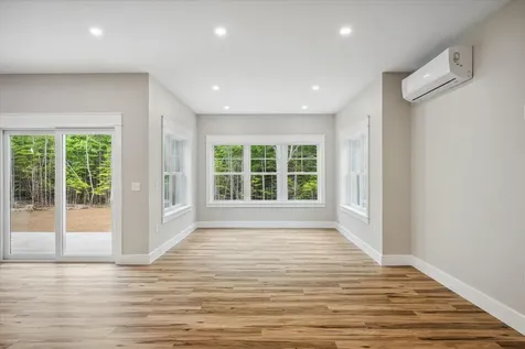18 Crestwood Drive Orrington ME 04474