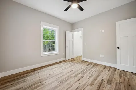 18 Crestwood Drive Orrington ME 04474