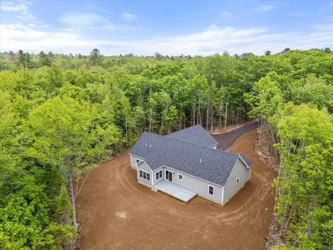 18 Crestwood Drive Orrington ME 04474