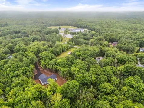 18 Crestwood Drive Orrington ME 04474