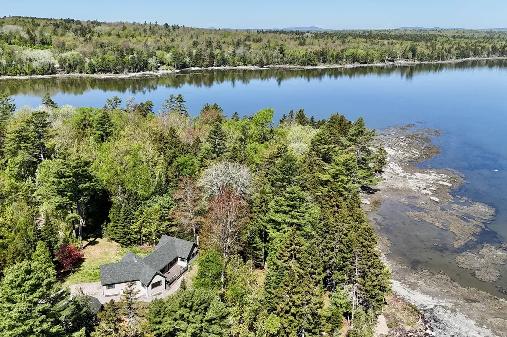 139 Havey Point Road Hancock ME 04640