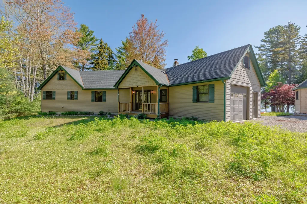139 Havey Point Road Hancock ME 04640