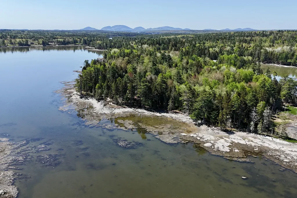 139 Havey Point Road Hancock ME 04640
